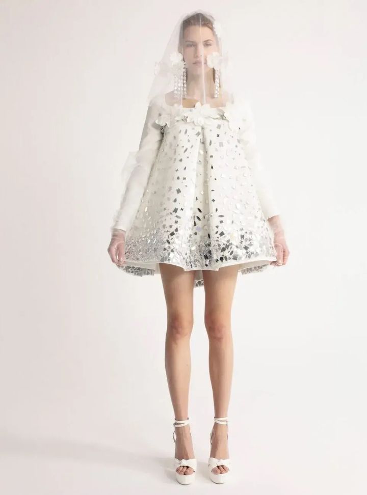 2025 Yolan Cris -25-25