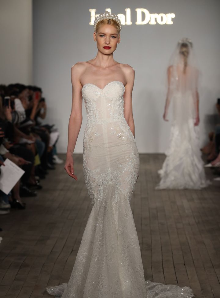 Inbal Dror Straplez Balık Kesim Gelinlik