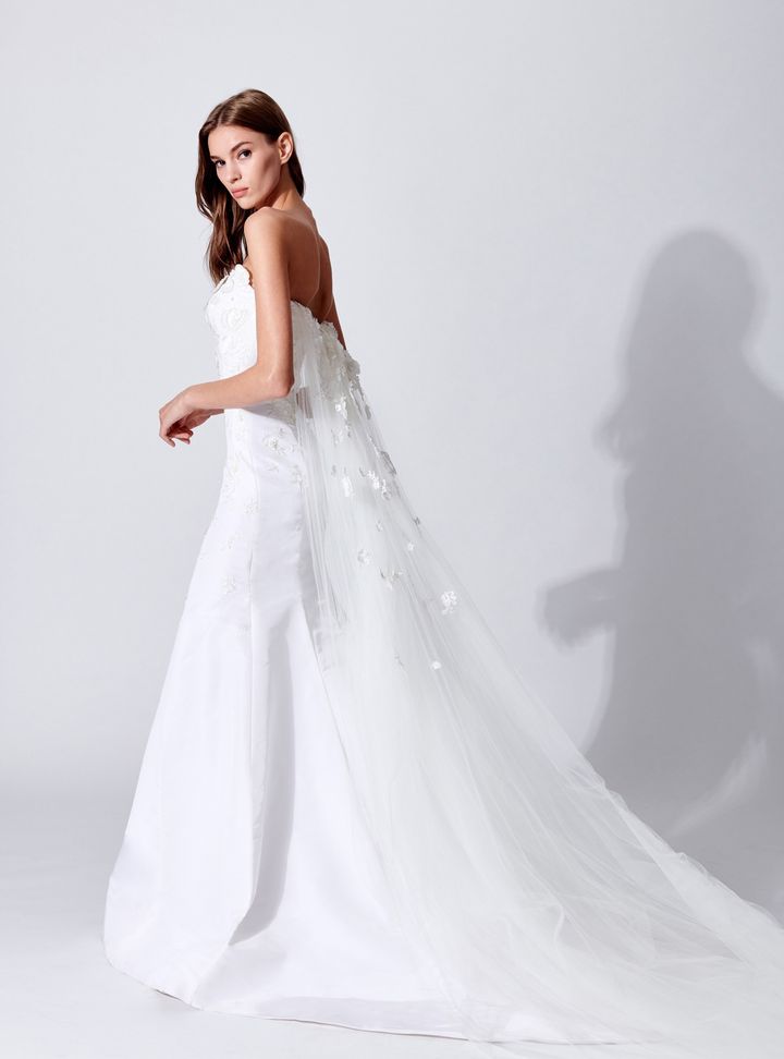 Oscar de la Renta Kuyruklu A Kesim Gelinlik