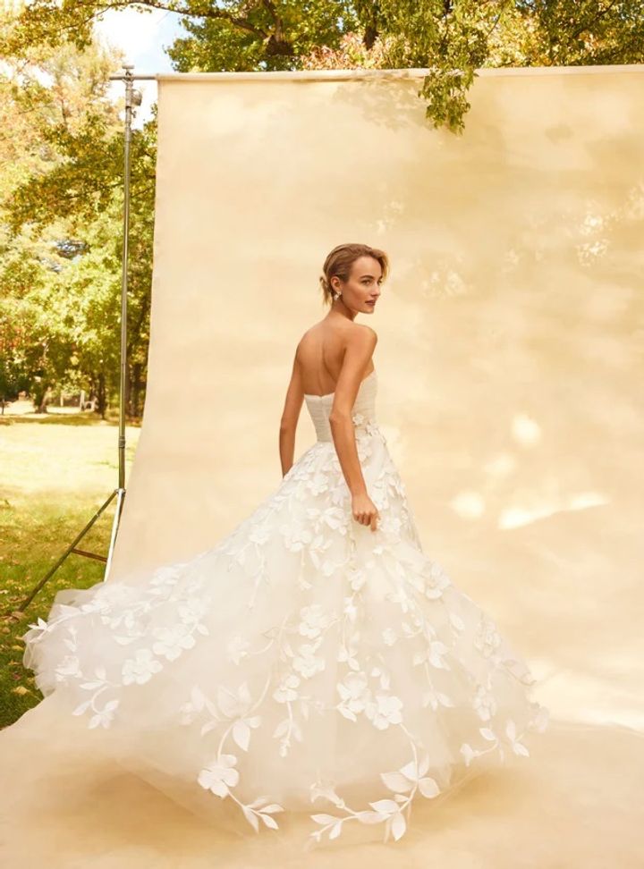 2025 Oscar de la Renta-03-25