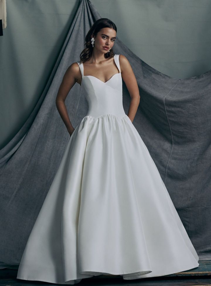 2026 Anne Barge-19-26 A Kesim Straplez Modern Gelinlik