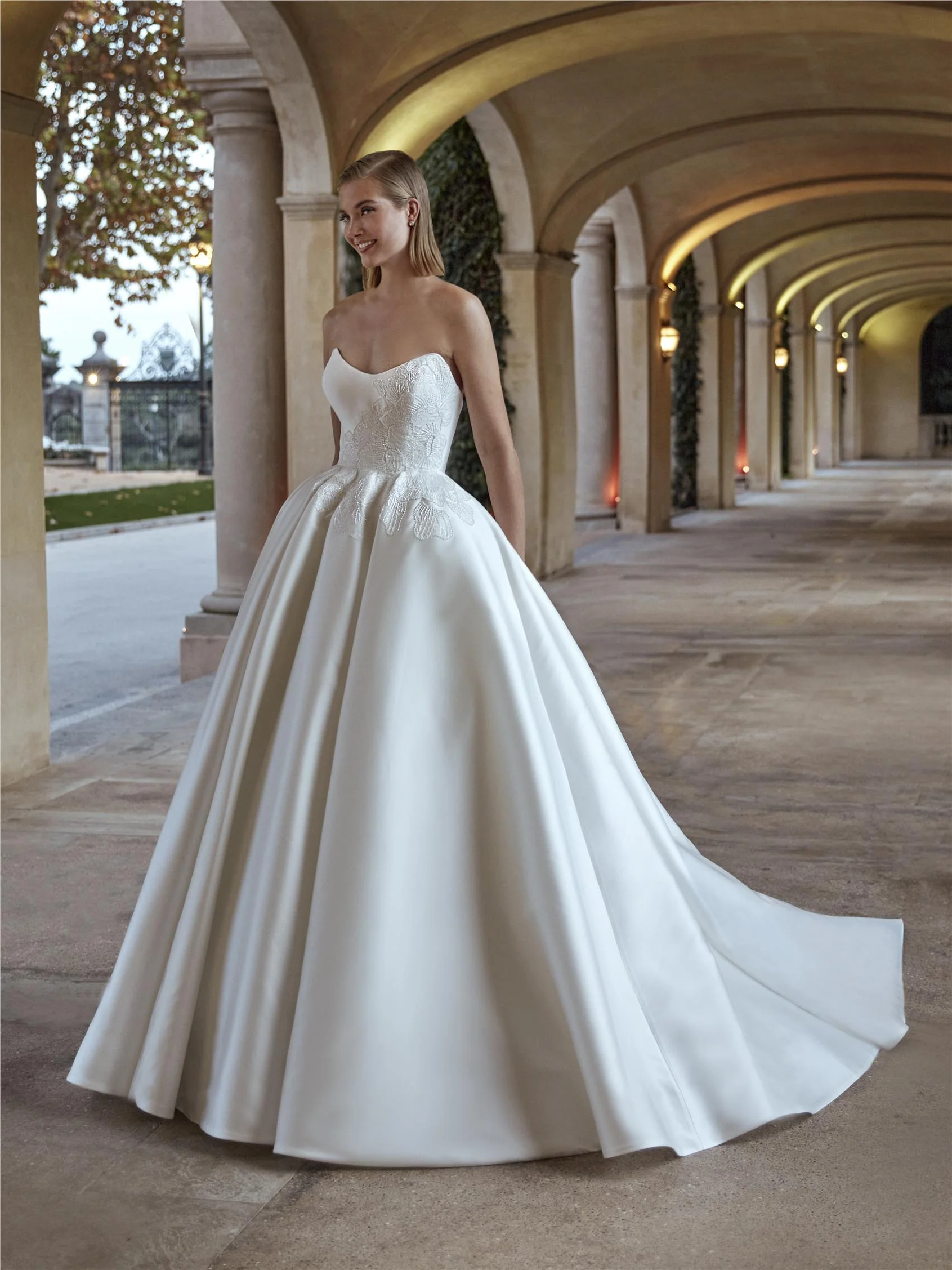 2026 Pronovias -29-26