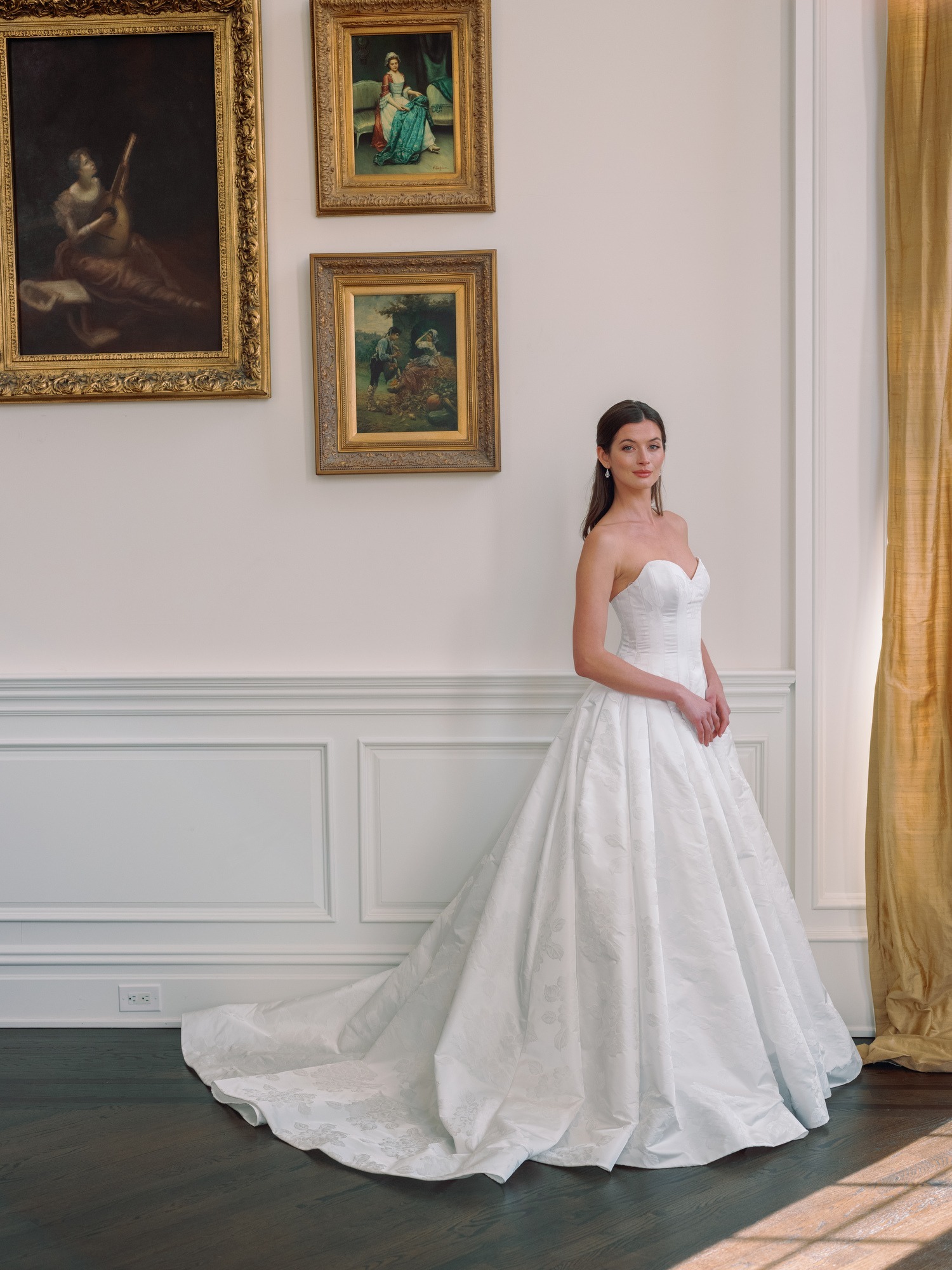 2026 Verdin 7-26 A Kesim Straplez Göğüs Dekolteli Gelinlik