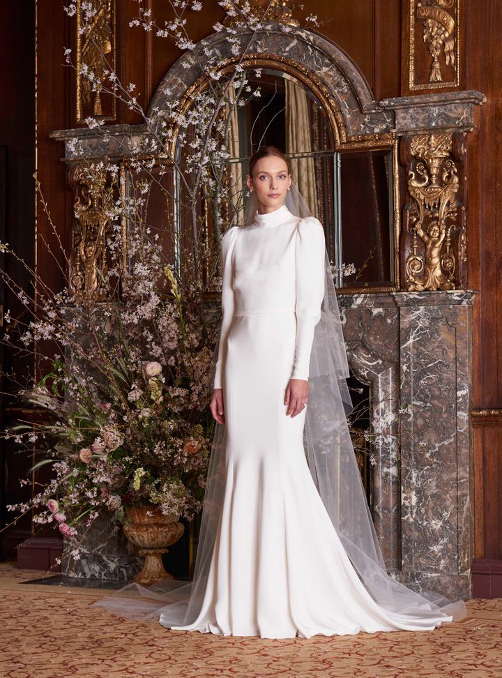 Monique Lhuillier Karpuz Kollu Gelinlik