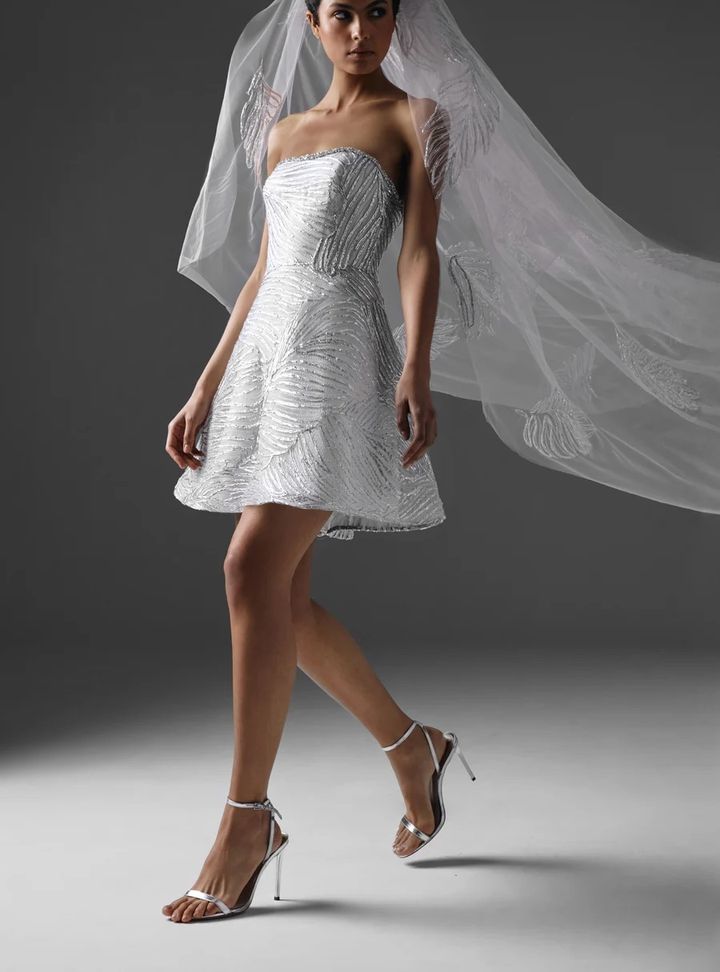 2025 Naeem Khan Simli Kısa Gelinlik