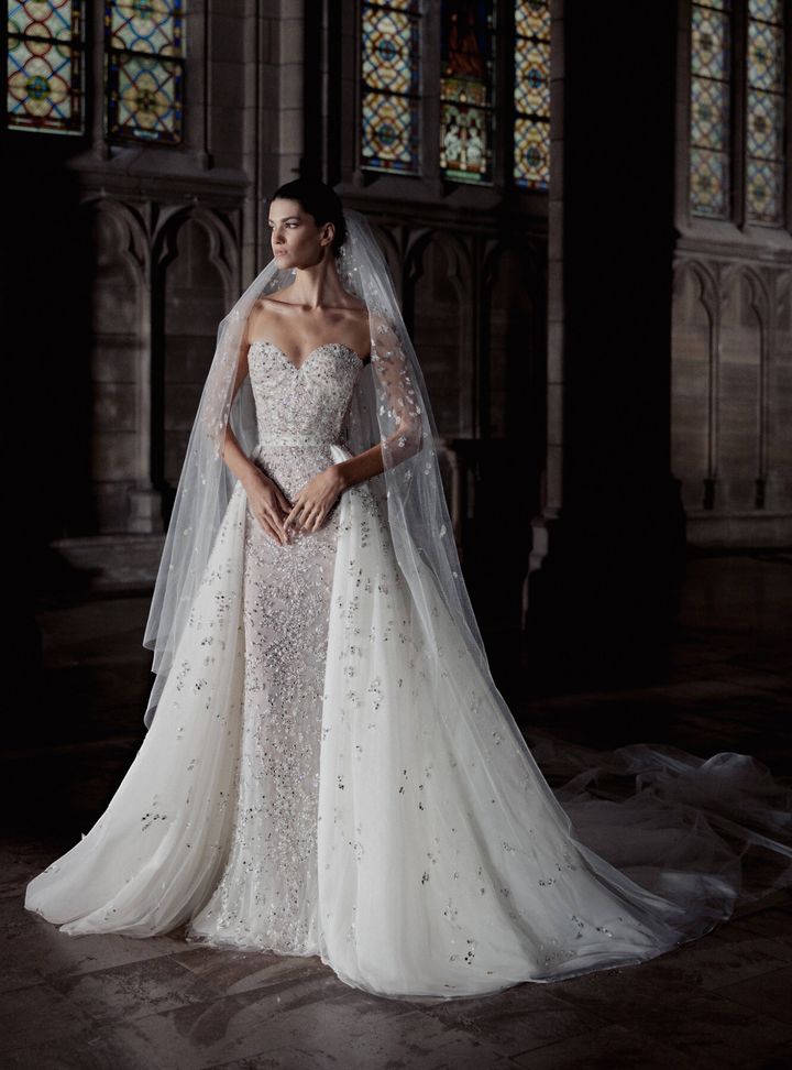 2025 Zuhair Murad Straplez Yaka Kuyruklu Gelinlik