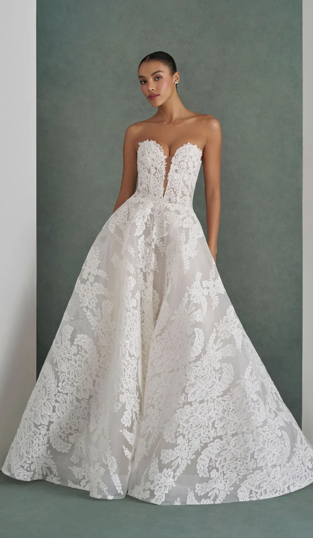 2026 Mark Ingram -19-26 A Kesim Straplez Sırt Dekolteli Gelinlik