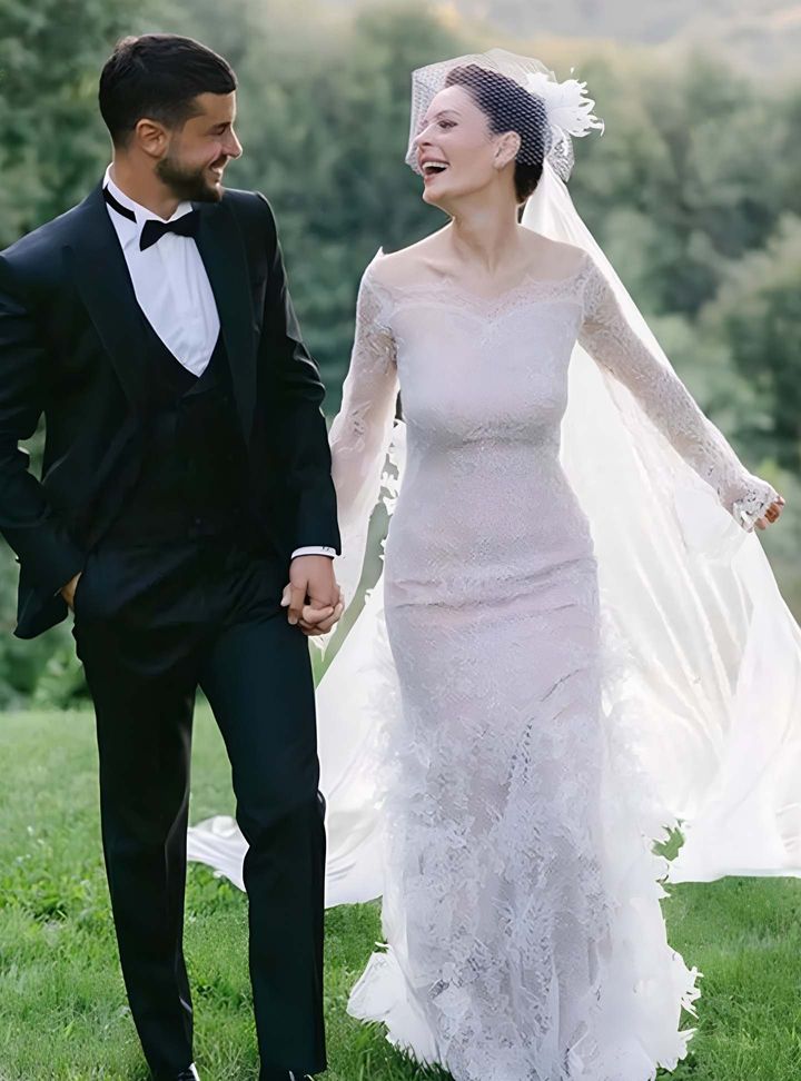 Yıldız Çağrı Atiksoy Gelinlik Modeli