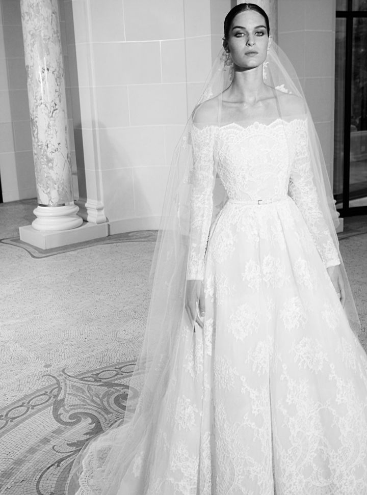 Elie Saab Kayık Yaka Gelinlik