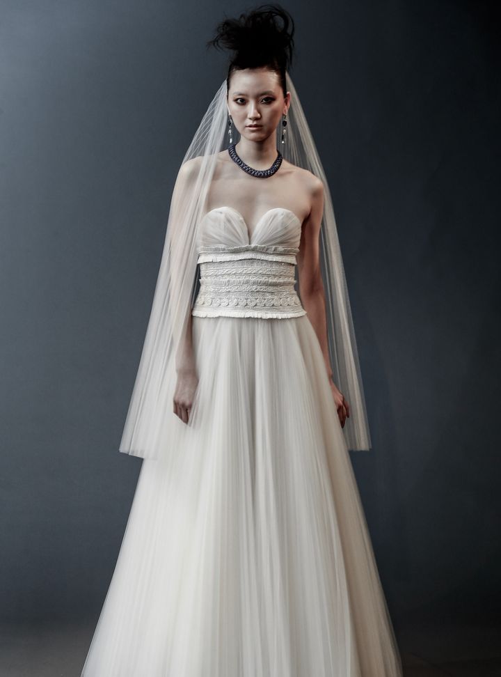 Naeem Khan Straplez A Kesim Gelinlik Modeli