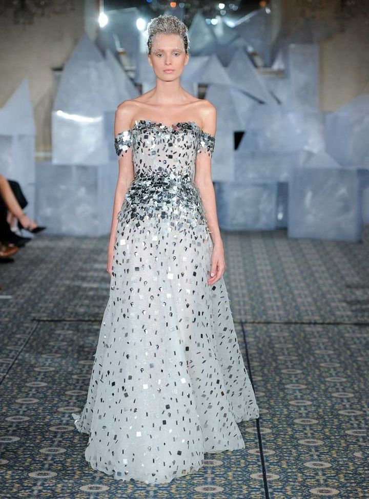 Mira Zwillinger Metalik İşlemeli Gelinlik