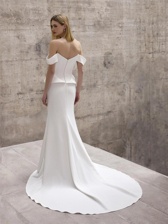 2026 Pronovias -1-26 - 2