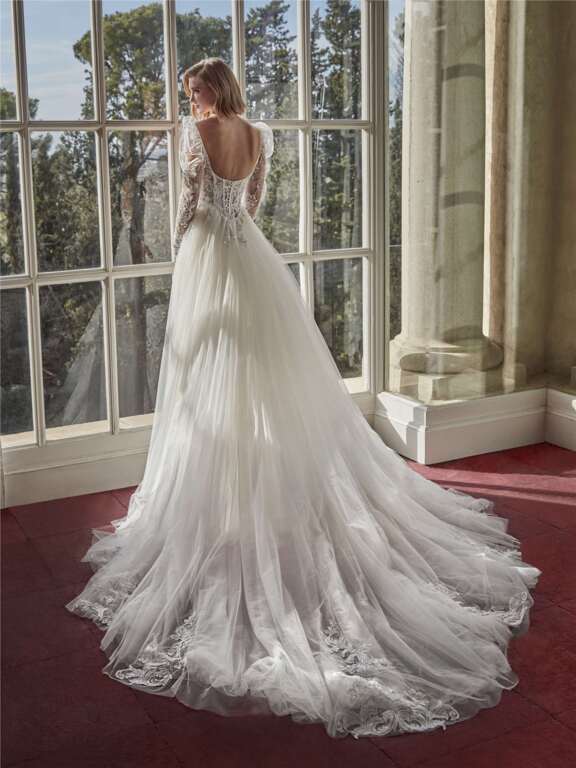 2026 Pronovias -30-26 - 1