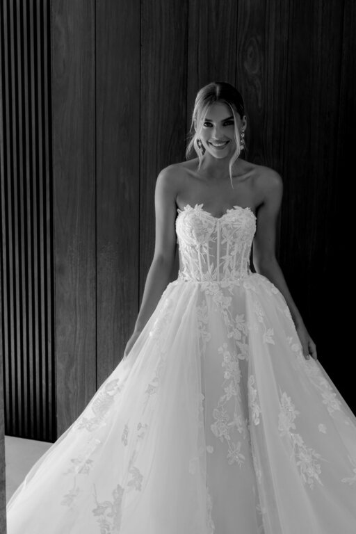 2025 La Premiere Bridal Çiçekli Tüllü Gelinlik - 3