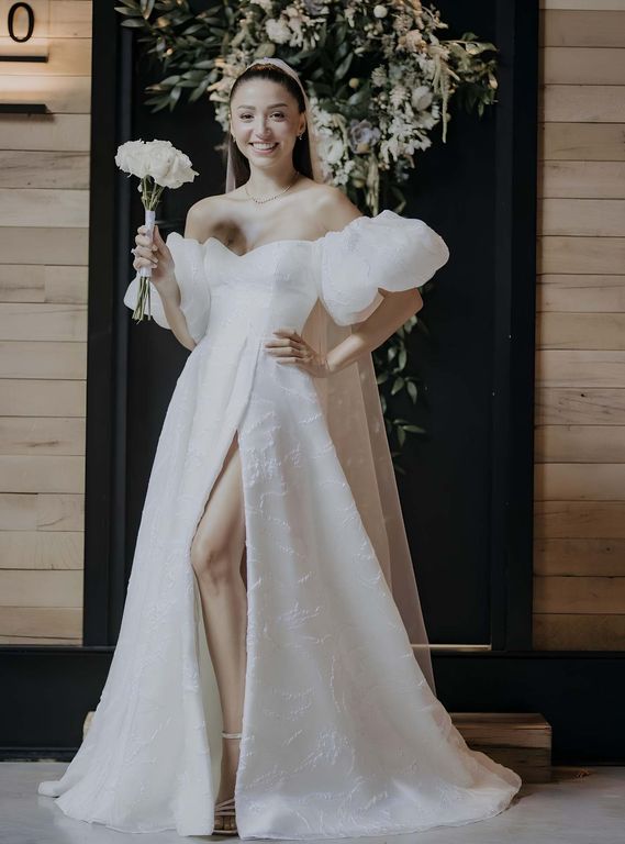 Zeynep Bastık Gelinlik Modeli 2