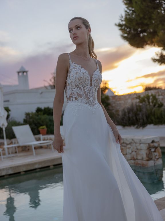 2026 Modeca Gelinlik 218-26 Bohem V Yaka Düz Kesim Gelinlik 6