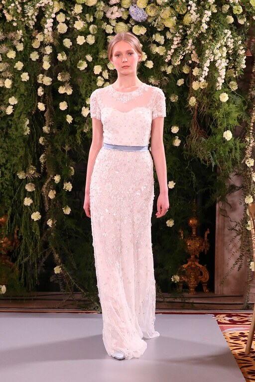 2019 Jenny Packham Tül Yaka Kısa Kollu Gelinlik Modeli Düz kesim İllüzyon yaka Romantik gelinlik