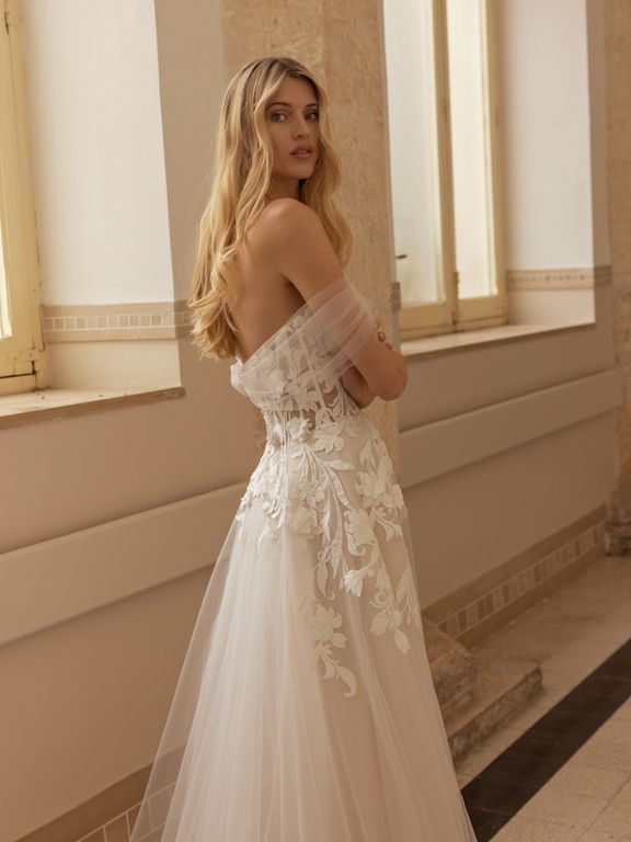 2026 Modeca Gelinlik 216-26 A Kesim Bohem Straplez Gelinlik 5