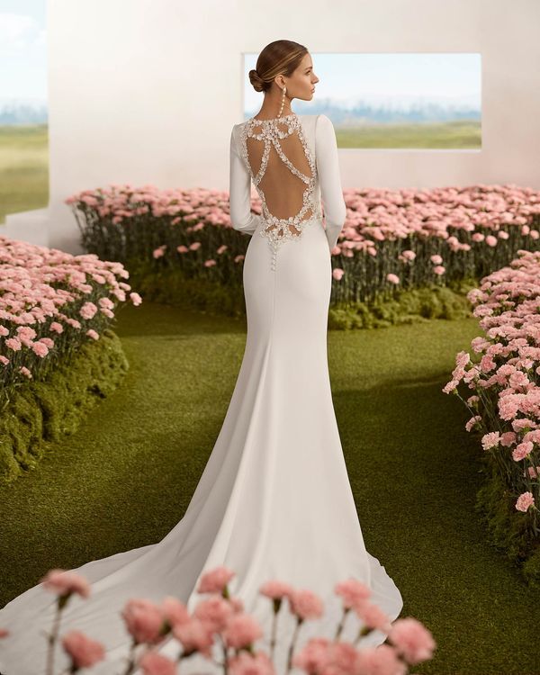 2026 Rosa Clara -10-26 - 1
