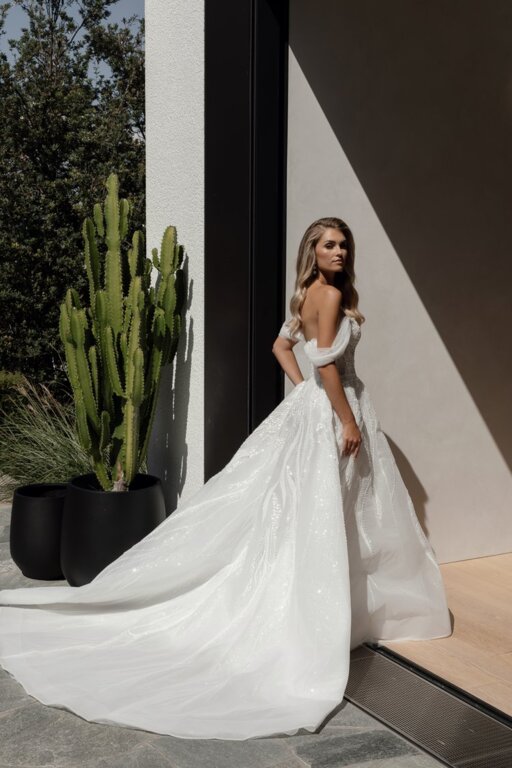 2025 La Premiere Bridal Tül Kollu Gelinlik - 3