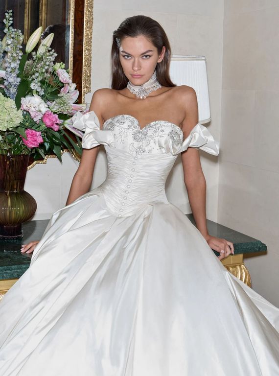 2026 Galia Lahav Alegria-30-26 Prenses Kesim Vintage Düşük Omuz Gelinlik 2