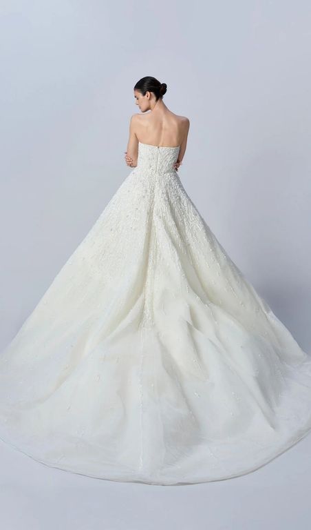 2026 Elie Saab-19-26 A Kesim Straplez Sırt Dekolteli Gelinlik 1