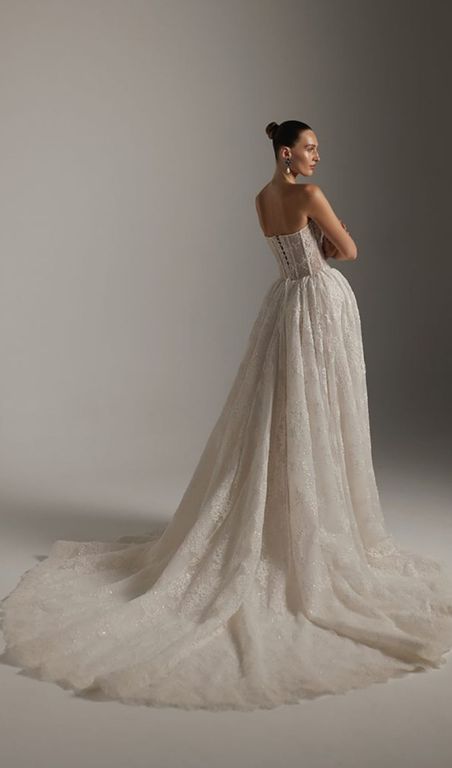 Amara 3 - Berta Couture  Prenses Kesim Straplez Vintage Gelinlik 2