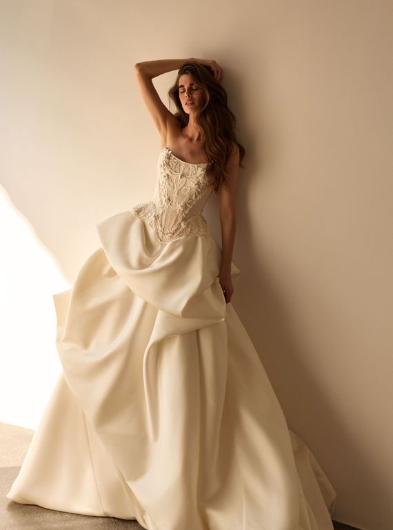 2026 Milla Nova -35-26 A Kesim Straplez Modern Gelinlik