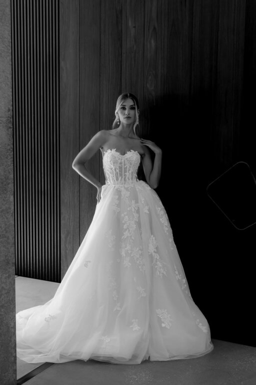 2025 La Premiere Bridal Çiçekli Tüllü Gelinlik - 2