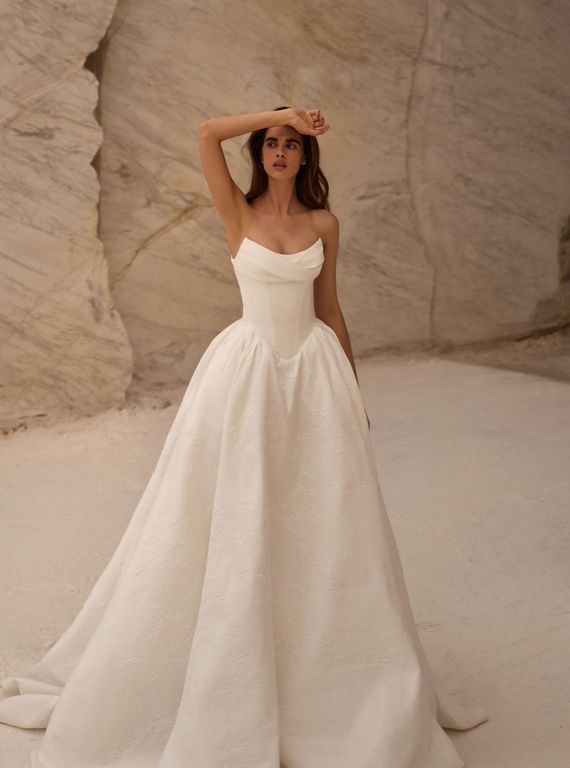 2026 Milla Nova -29-26 A Kesim Straplez Modern Gelinlik