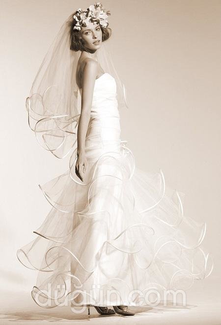 Tül Gelinlik Modeli