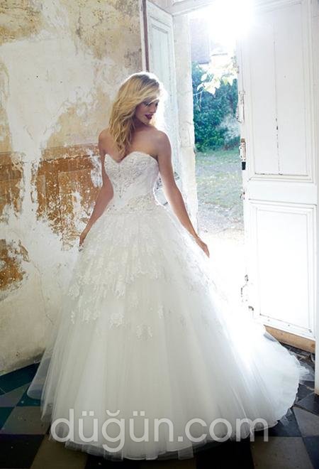 Straplez Gelinlik Modeli