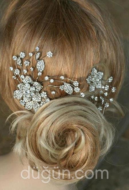 Balerin Topuzu Gelin Saçı Modeli