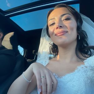 Özgür Çiftegöz Hair Design Makeup1