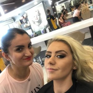 Make Up Artist Eser Göktepe1
