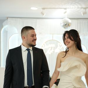 Jumelle Davet Evi1