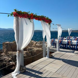 Maya Bistro Hotel Beach5